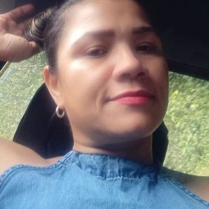 Meet your Posher, Paula andrea